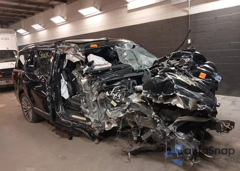 2019 Lincoln Navigator Reserve из США, поврежденный, VIN 5LMJJ2LT2KEL00267